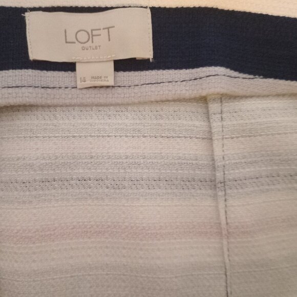 LOFT Straight Midi Skirt Striped Office Career Timeless Chic Stylish Size 14 - Picture 4 of 6